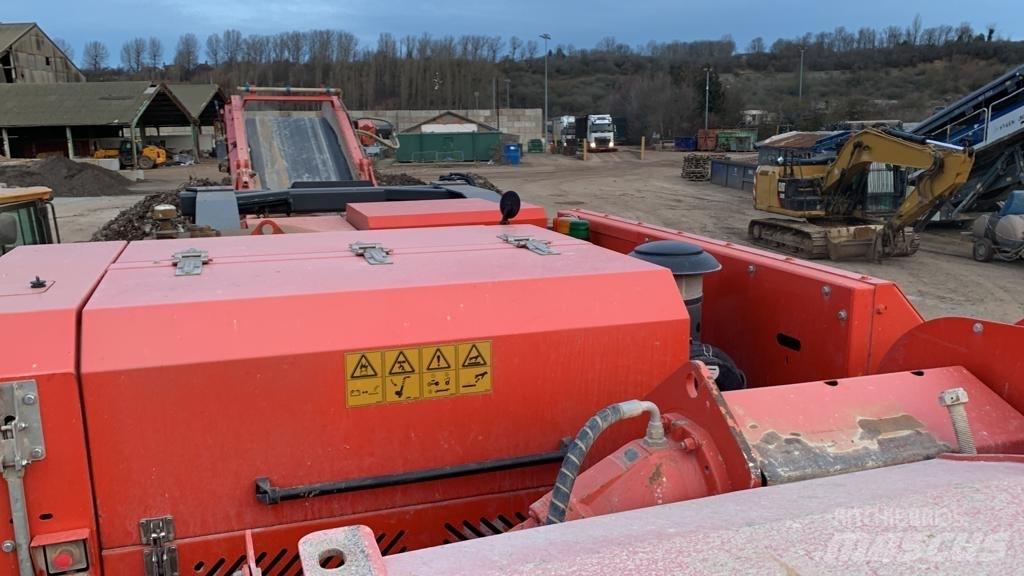 Finlay J 1170 Kruszarki mobilne