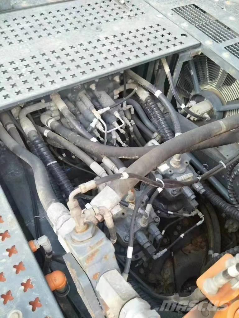 Doosan DX 530 LC-5 Koparki gąsienicowe