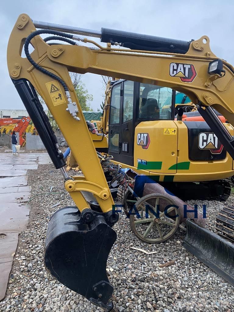 CAT 303.5E Minikoparki