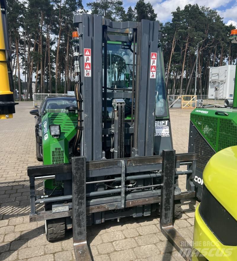 Combilift CB2500 Wózki widłowe czterokierunkowe