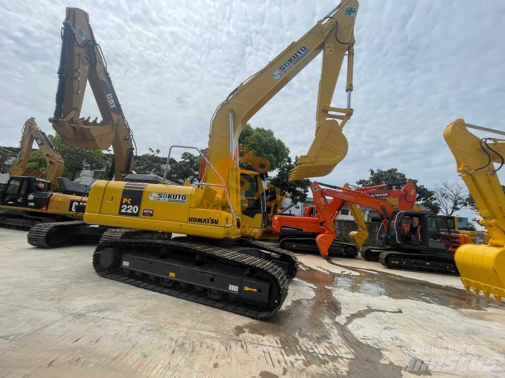 Komatsu PC 220 Koparki gąsienicowe