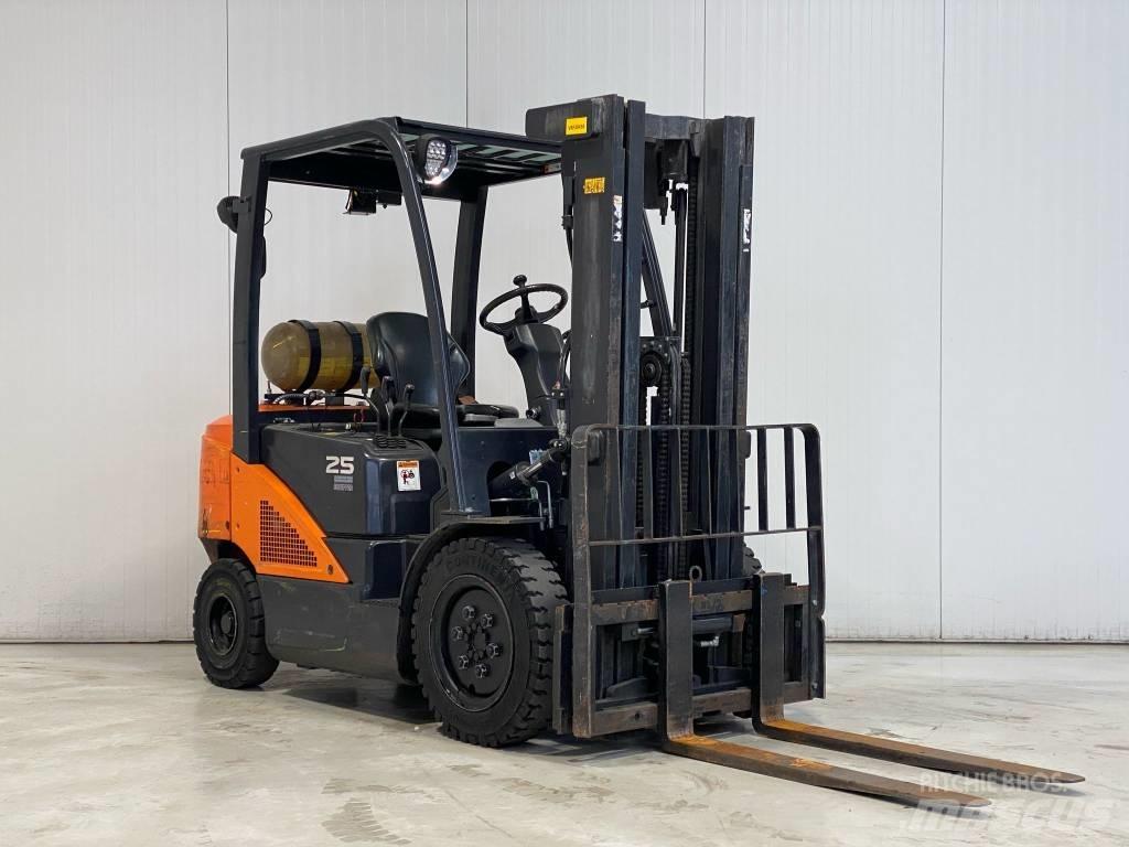 Doosan G25N-7 Wózki LPG