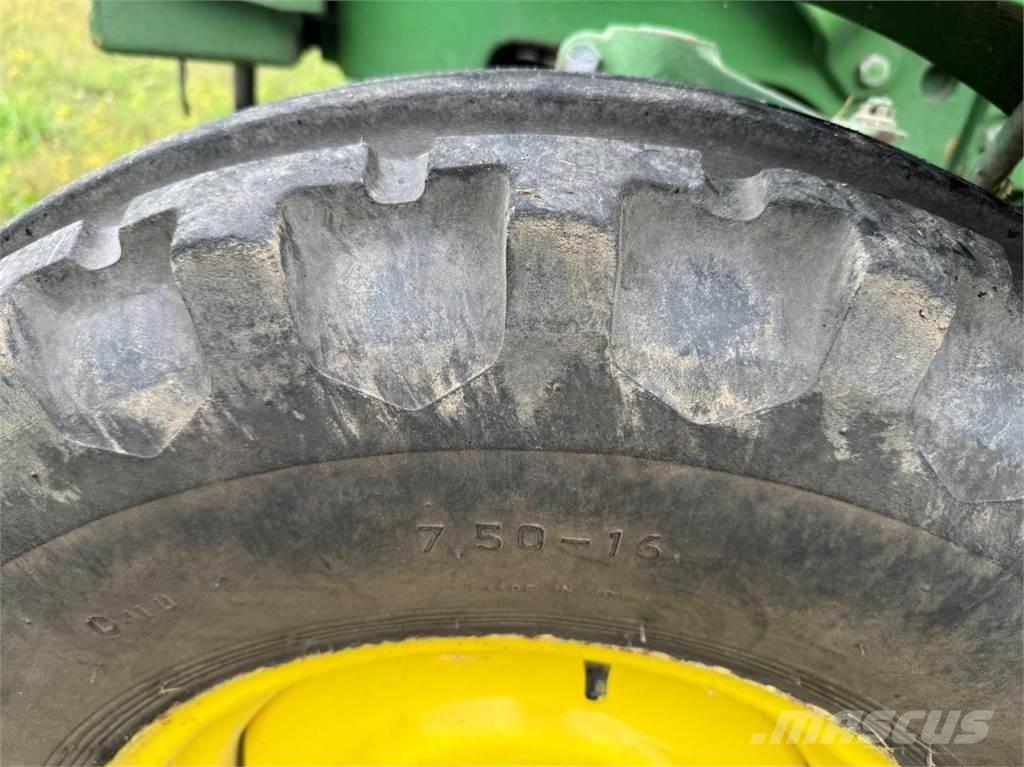 John Deere 1040 S Ciągniki rolnicze