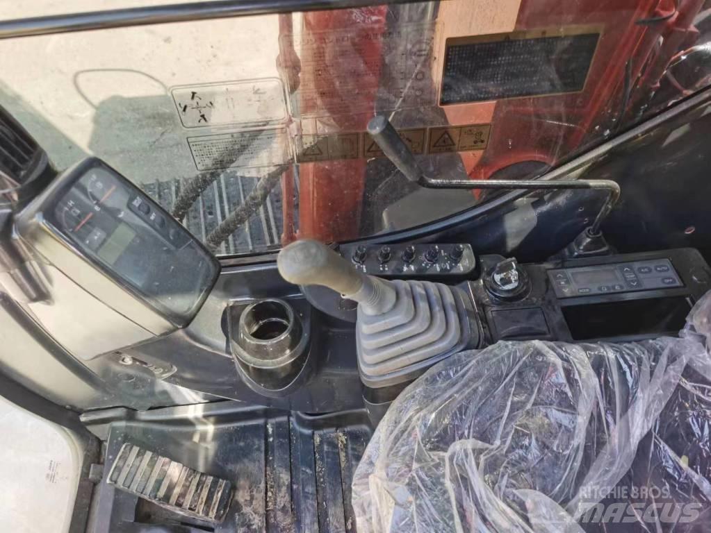 Hitachi ZX 70 Koparki gąsienicowe