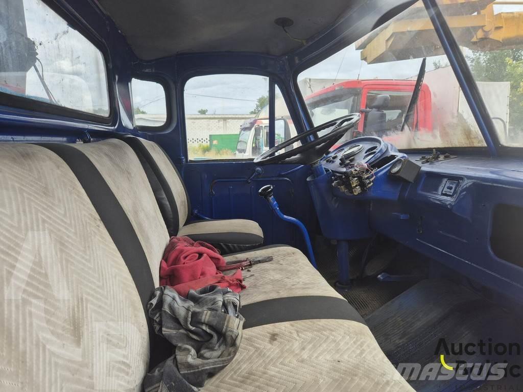Tatra MPT27 Żurawie samochodowe