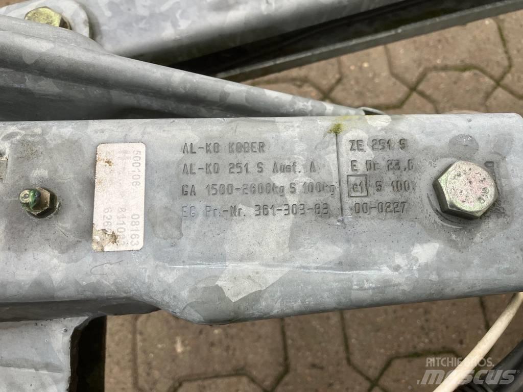 Scanvogn Toalettvagn Inne przyczepy
