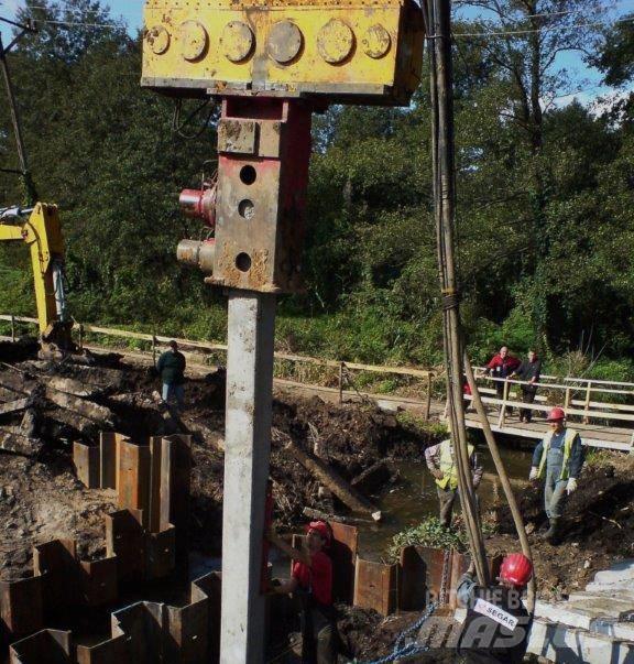 PVE 120T40 Urządzenia do palowania akcesoria i części zamienne