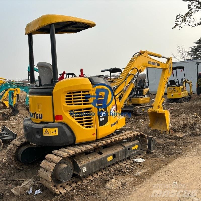 Komatsu PC35MR Minikoparki