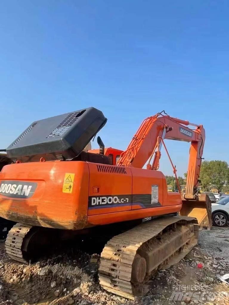 Doosan DH 300 LC-7 Koparki gąsienicowe