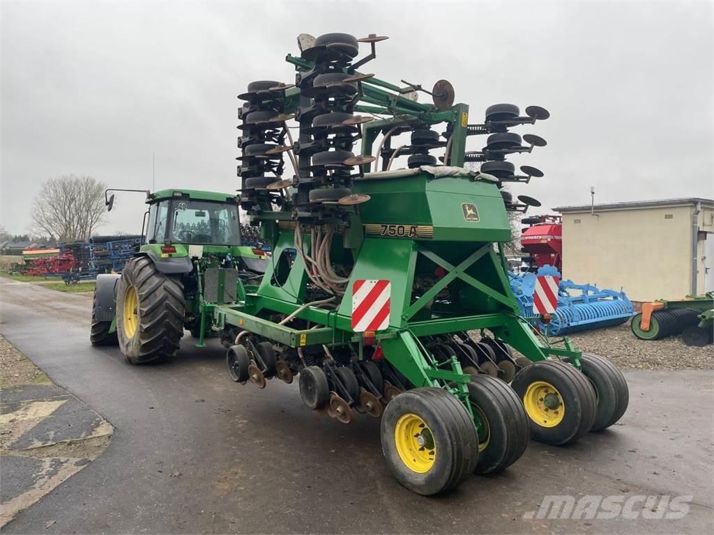 John Deere 750A 6m Siewniki punktowe