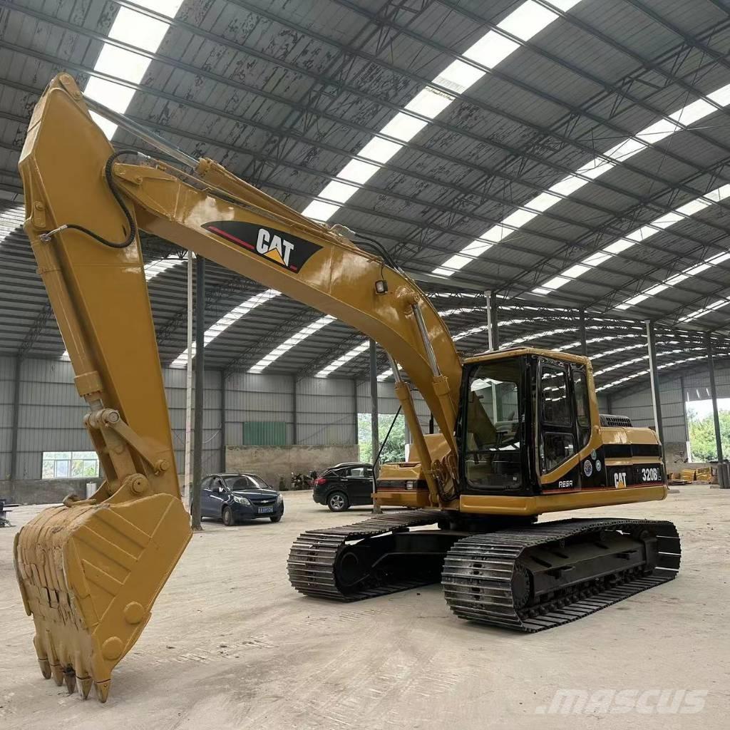 CAT 320B Koparki gąsienicowe