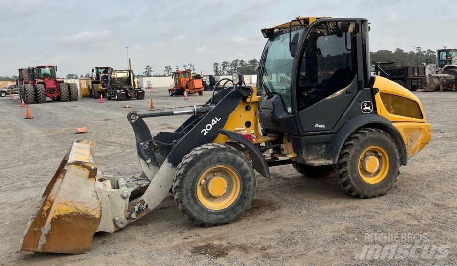 John Deere 204L Ładowarki kołowe