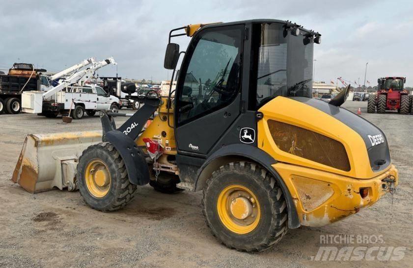John Deere 204L Ładowarki kołowe