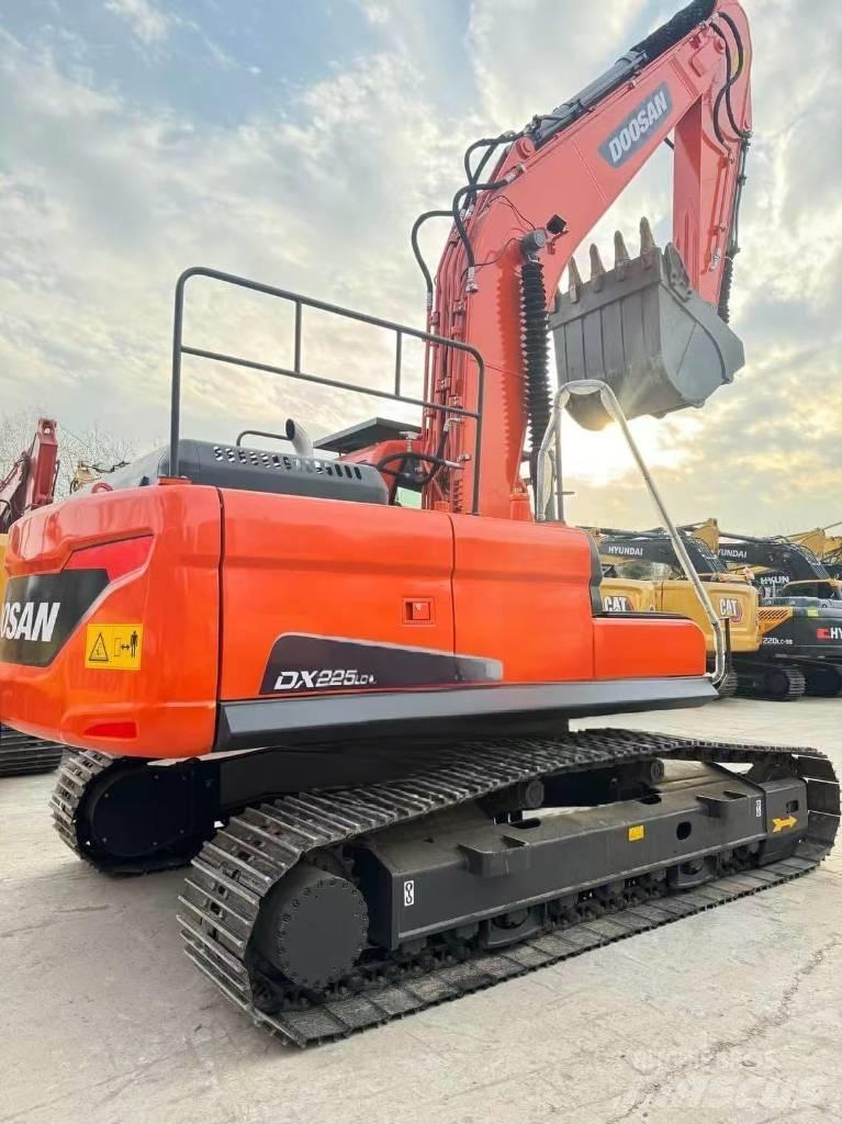 Doosan DX 225 LCA Midikoparki  7t - 12t