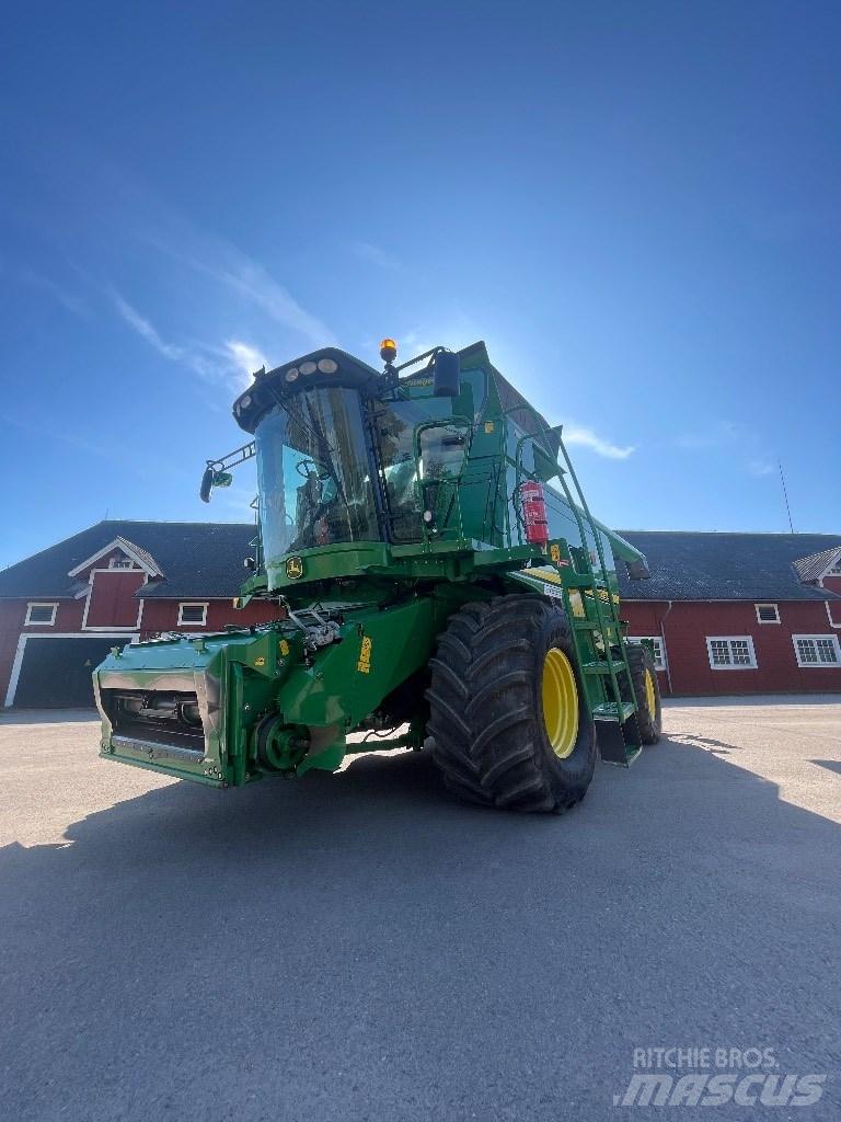John Deere T670 Kombajny zbożowe