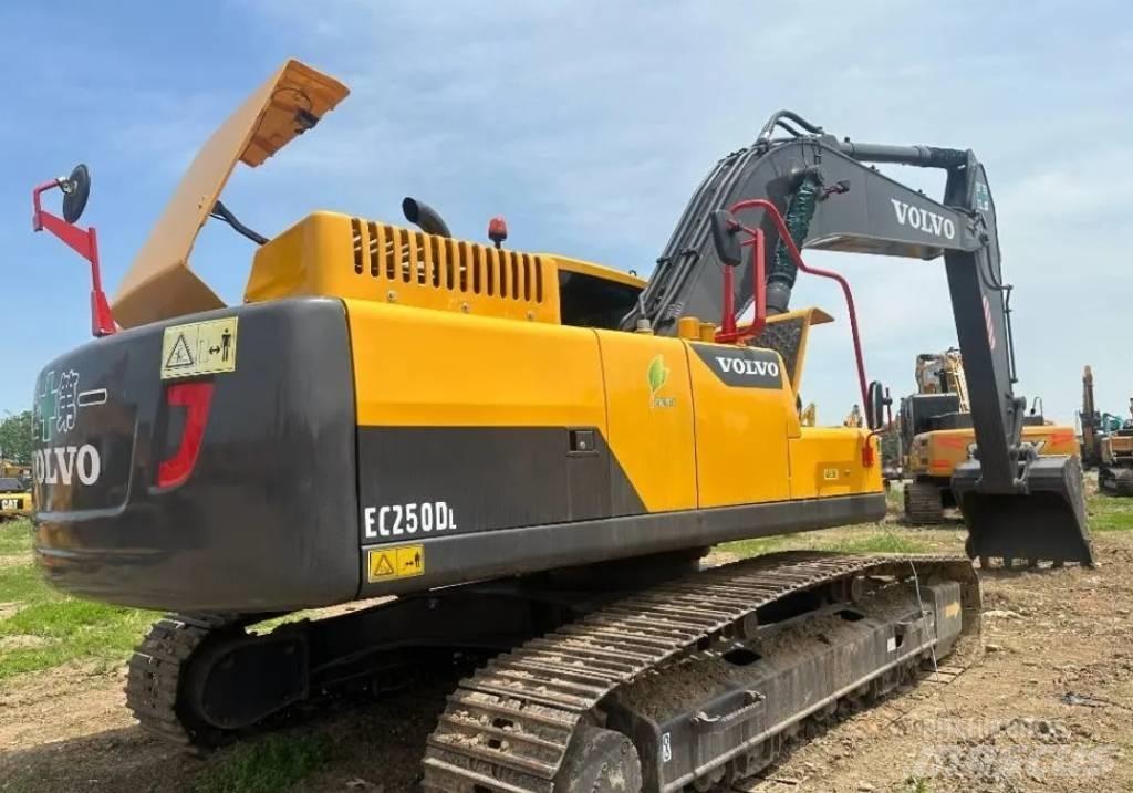 Volvo EC 250 D L Koparki gąsienicowe