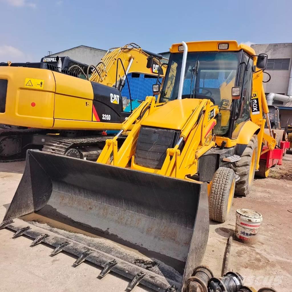 JCB 3 CX Koparko-ładowarki
