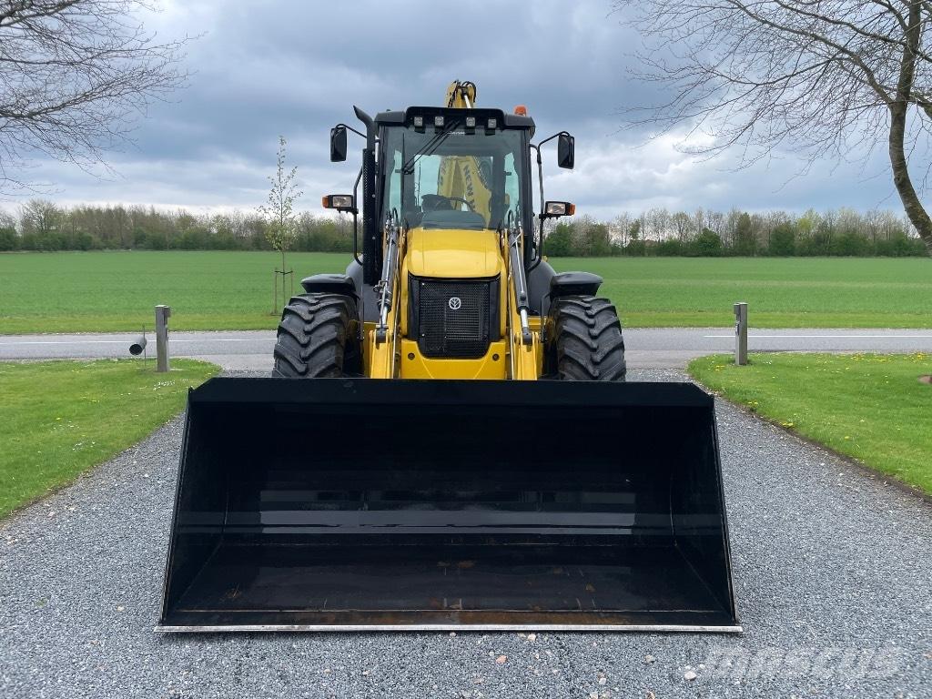 New Holland B115C Koparko-ładowarki