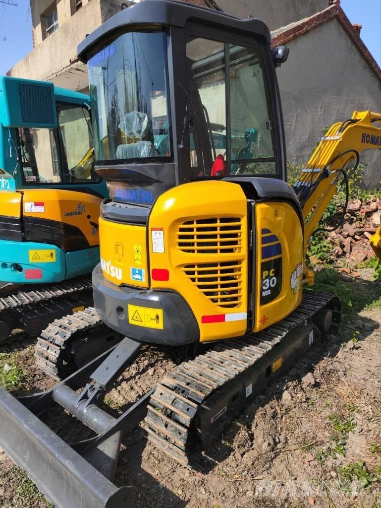 Komatsu PC 30 MR Minikoparki
