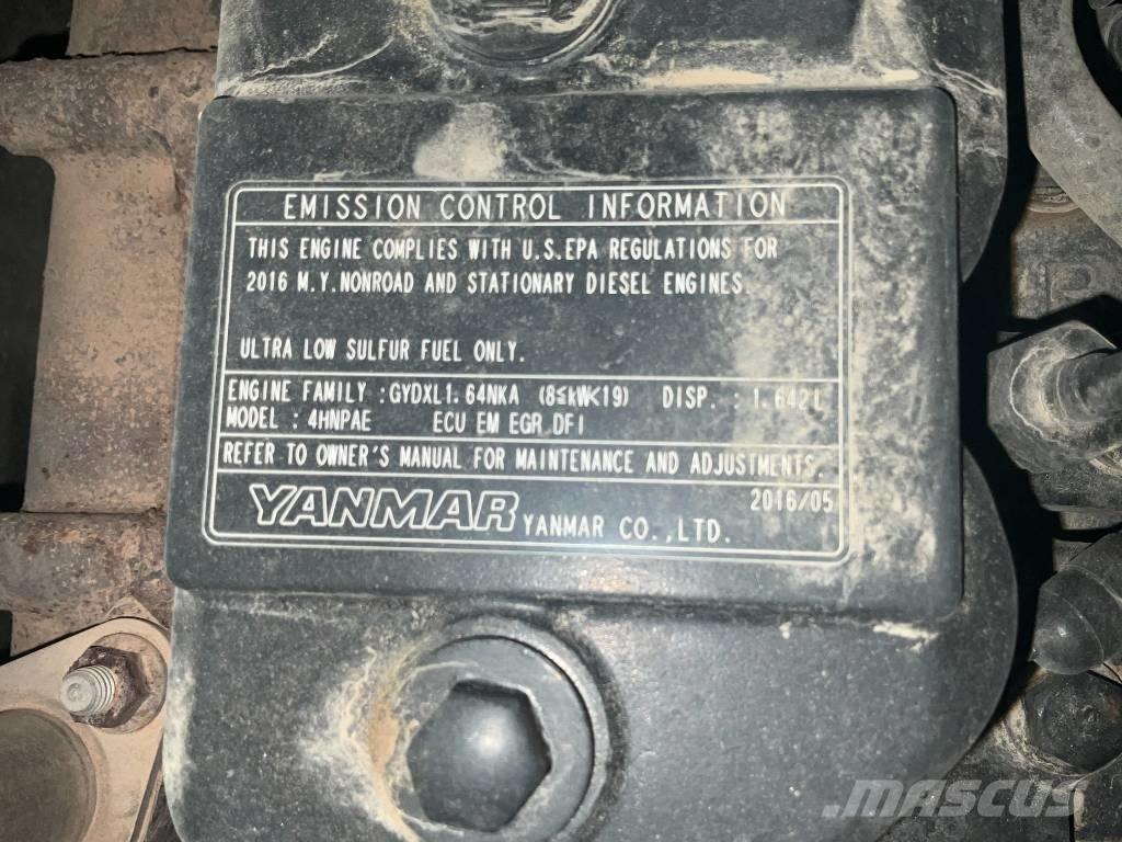 Takeuchi TB 230 Minikoparki