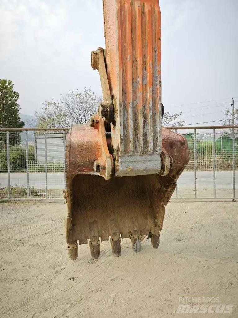 Hitachi ZX 470 Koparki gąsienicowe