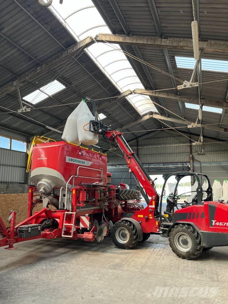 Schäffer T4670 Ładowacze i koparki czołowe