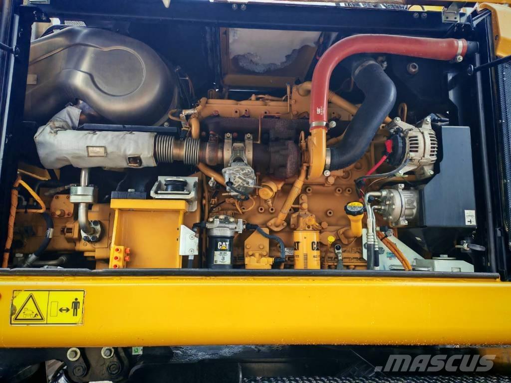 CAT M 318 F Koparki kołowe