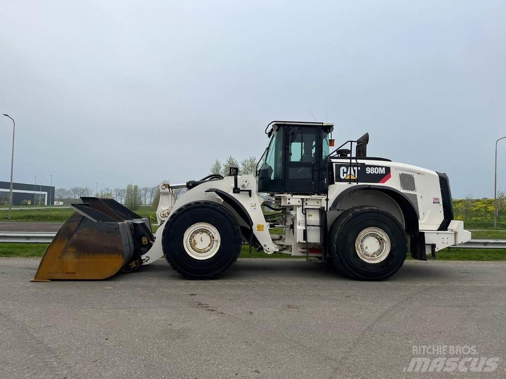 CAT 980M Ładowarki kołowe
