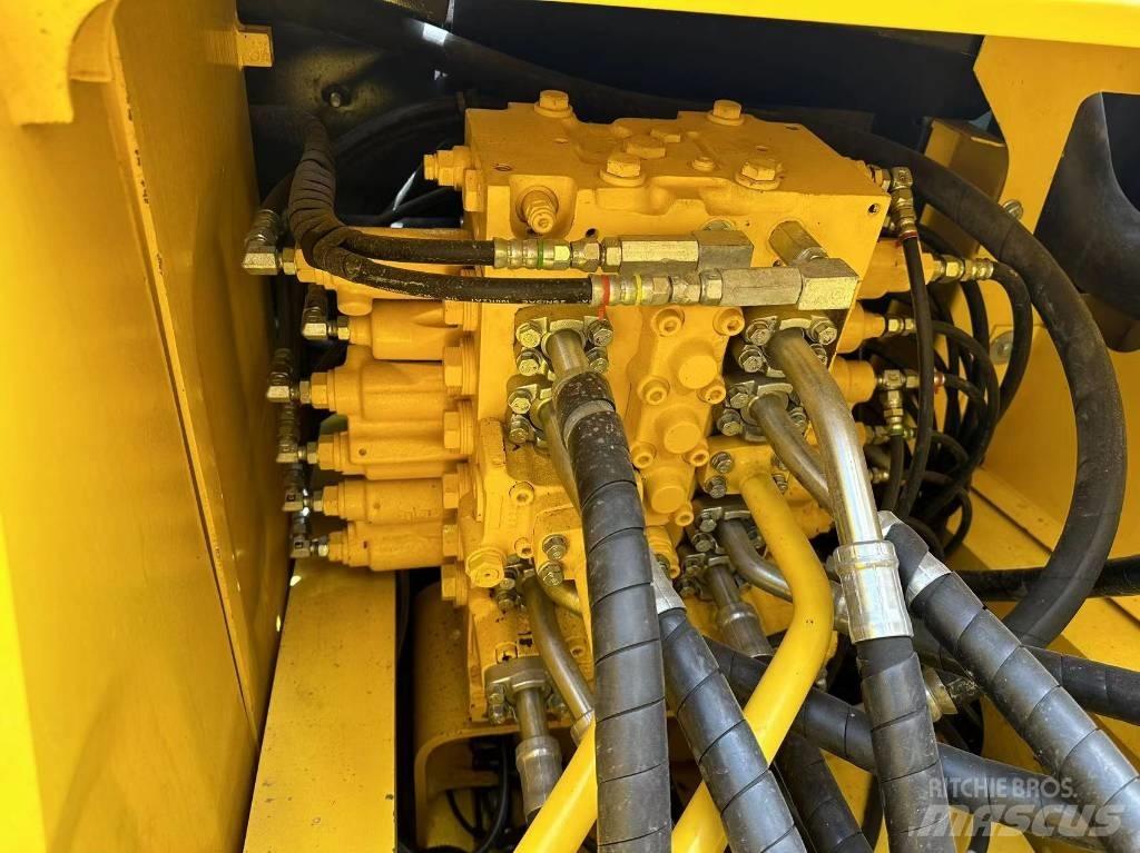 Komatsu PC 240 Koparki gąsienicowe