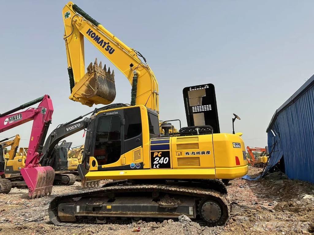 Komatsu PC 240 Koparki gąsienicowe