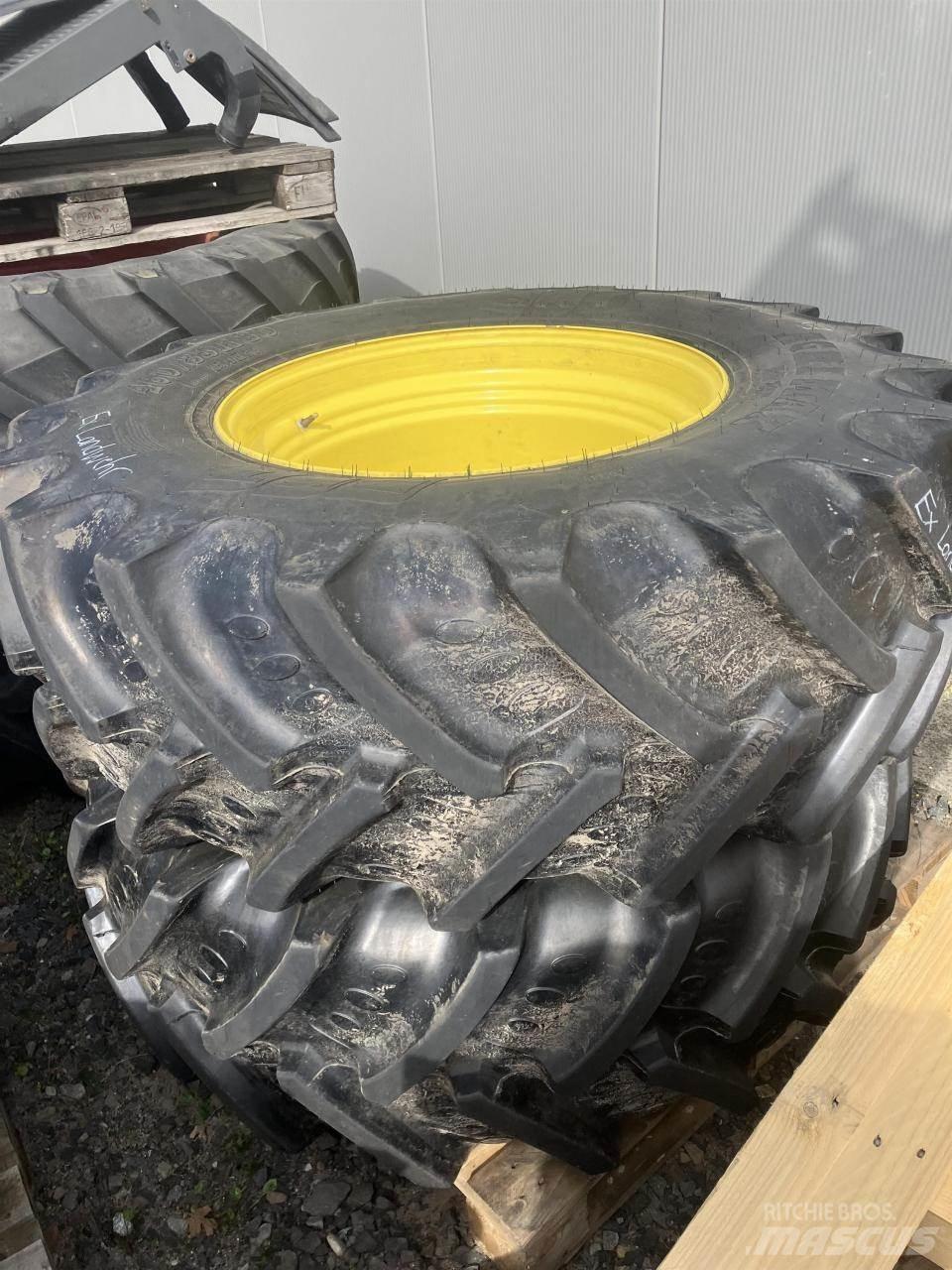 BKT 460/85R30 Opony, koła i felgi