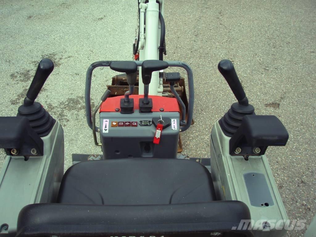 Takeuchi TB 210 R Minikoparki