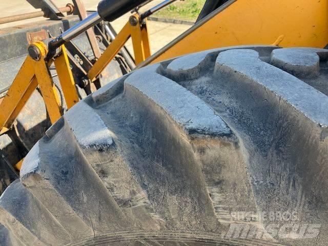 JCB 4 CX Koparko-ładowarki