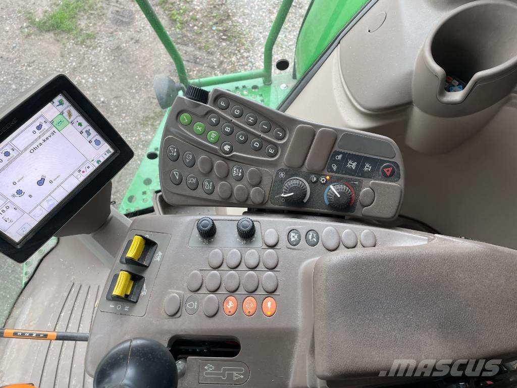 John Deere W540 Kombajny zbożowe