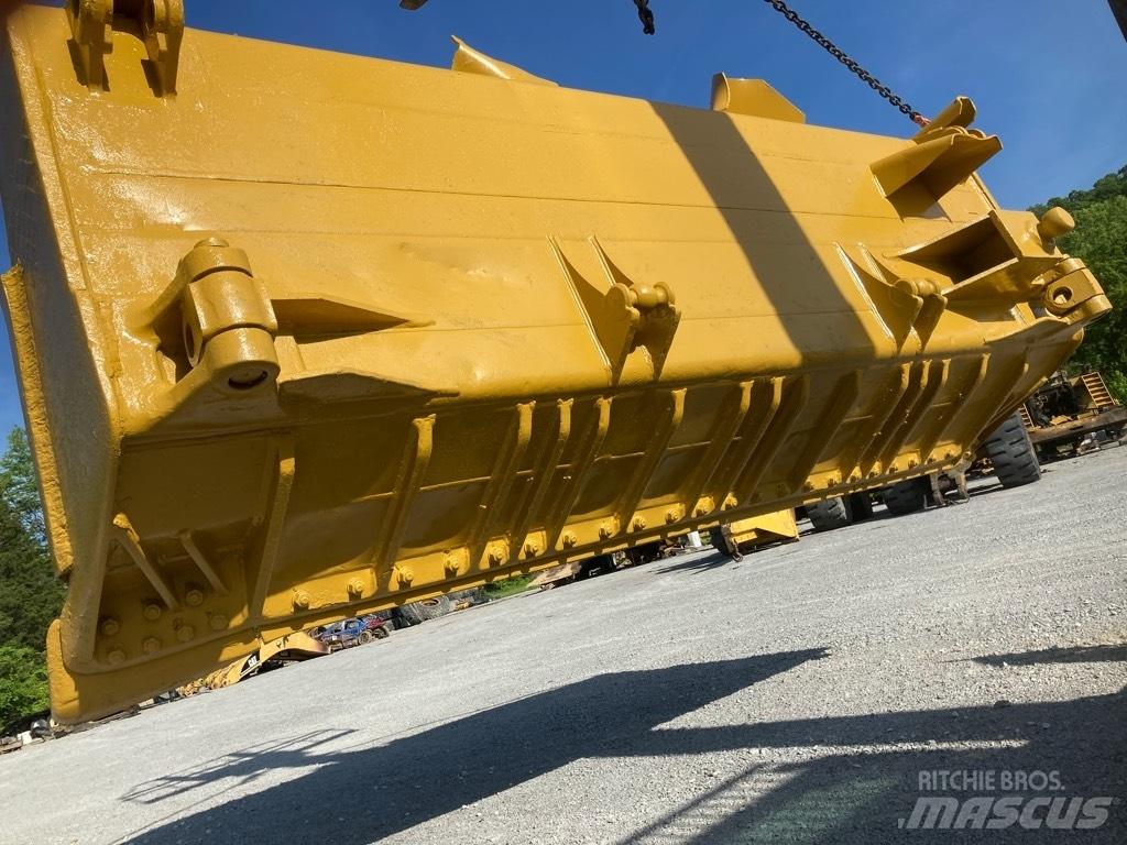 CAT D9T SU Blade Lemiesze