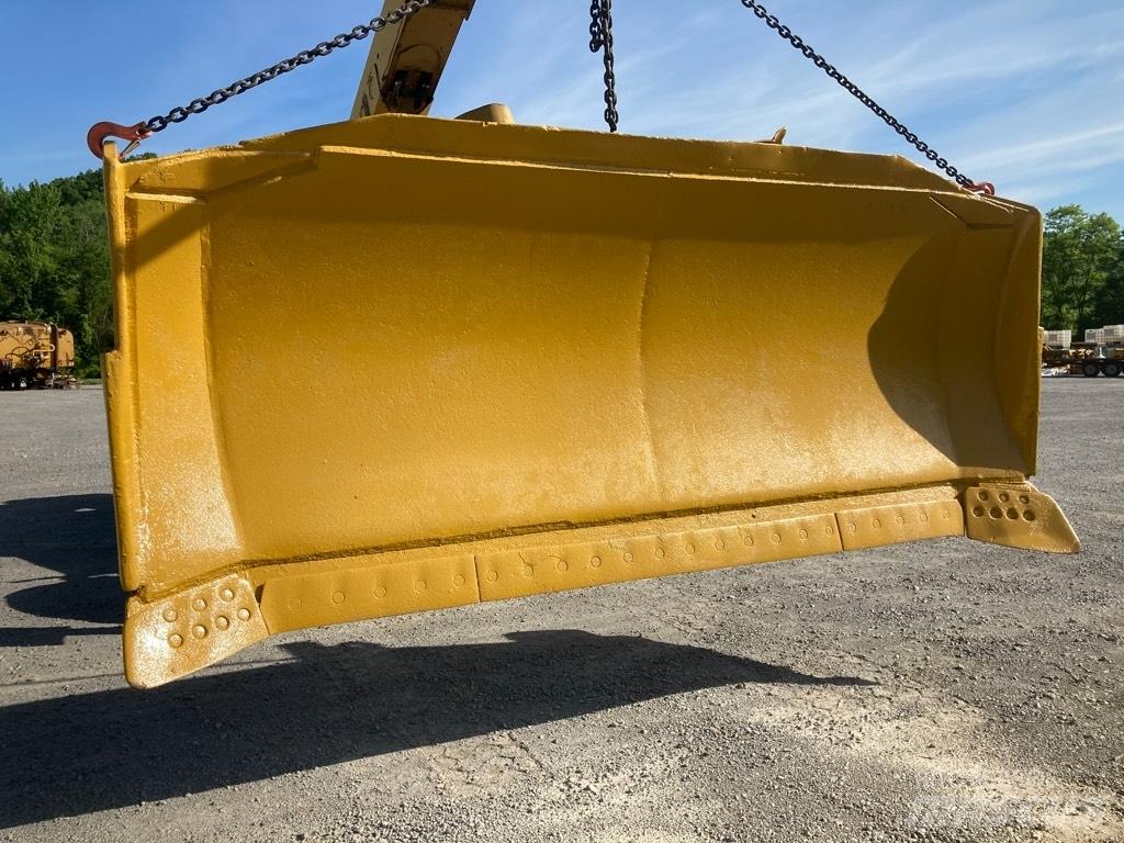 CAT D9T SU Blade Lemiesze