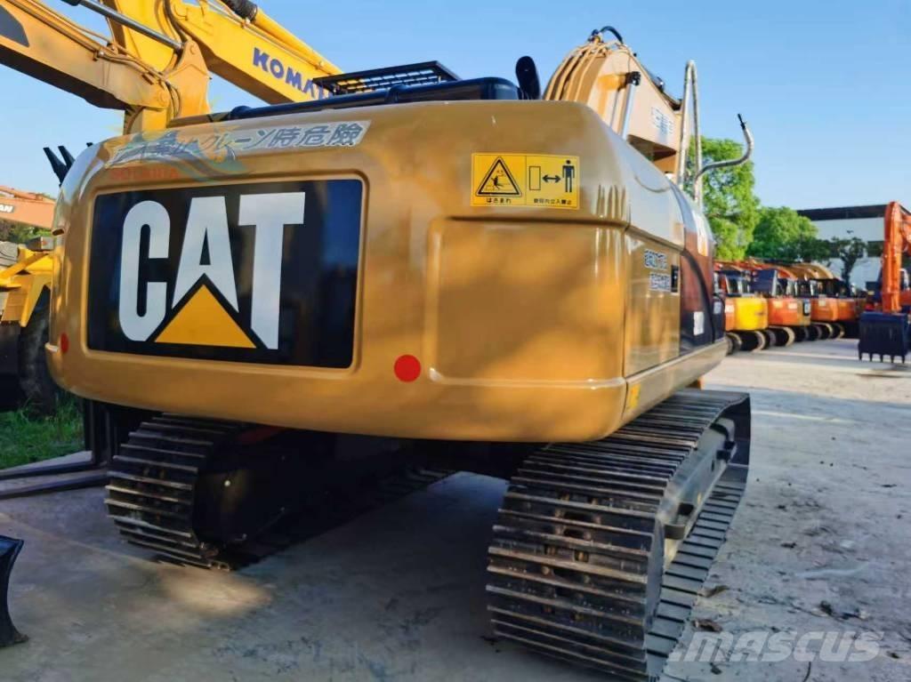 CAT 320d2 Koparki gąsienicowe