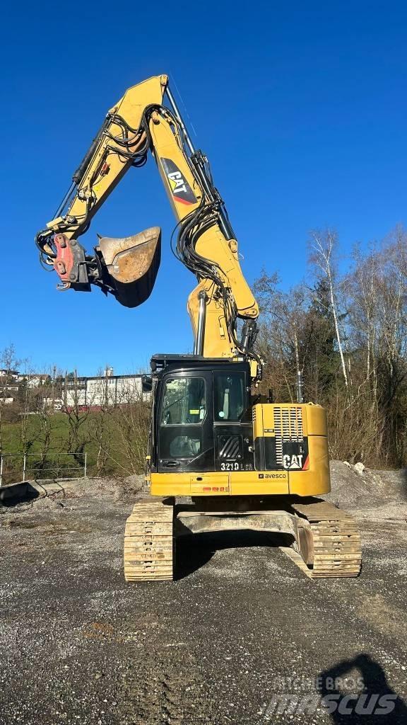 CAT 321 D Koparki gąsienicowe