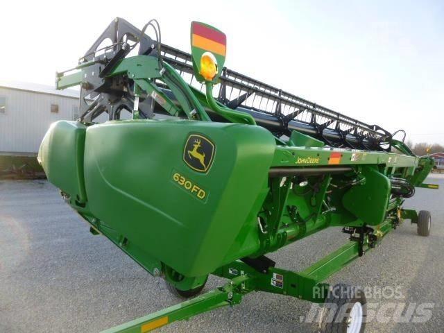 John Deere 630 F Głowice ścinkowe
