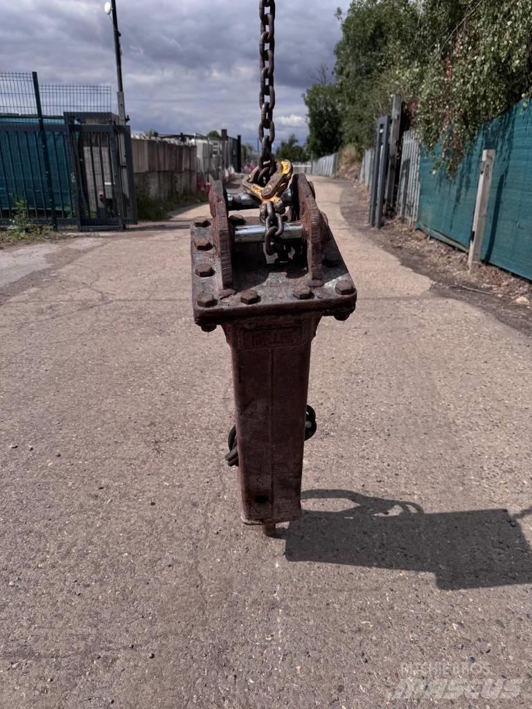 Miller MGB0200 Młoty hydrauliczne