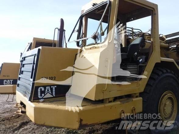 CAT 615C Skrobaki