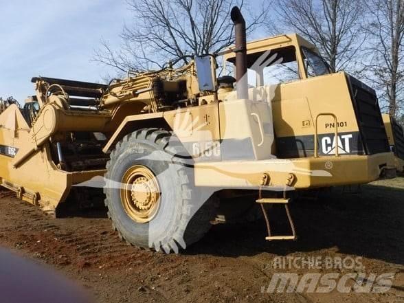 CAT 615C Skrobaki