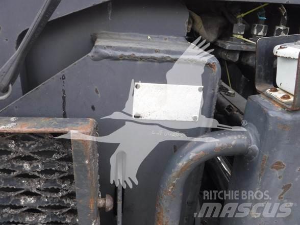 CAT AP-655C Rozściełacze do asfaltu
