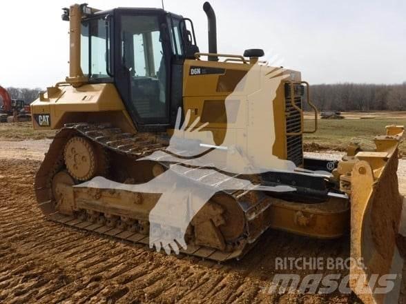 CAT D6N XL Spycharki gąsienicowe