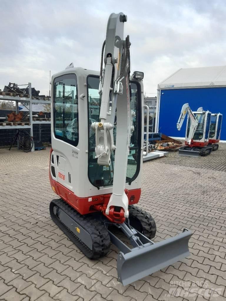 Takeuchi TB216 V2 Minikoparki