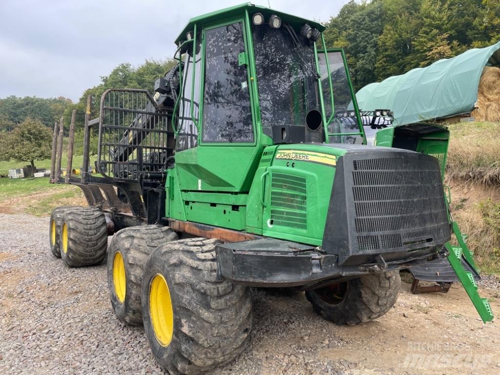 John Deere 1010 E Forwardery
