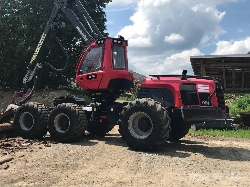 Komatsu 951 Harwestery