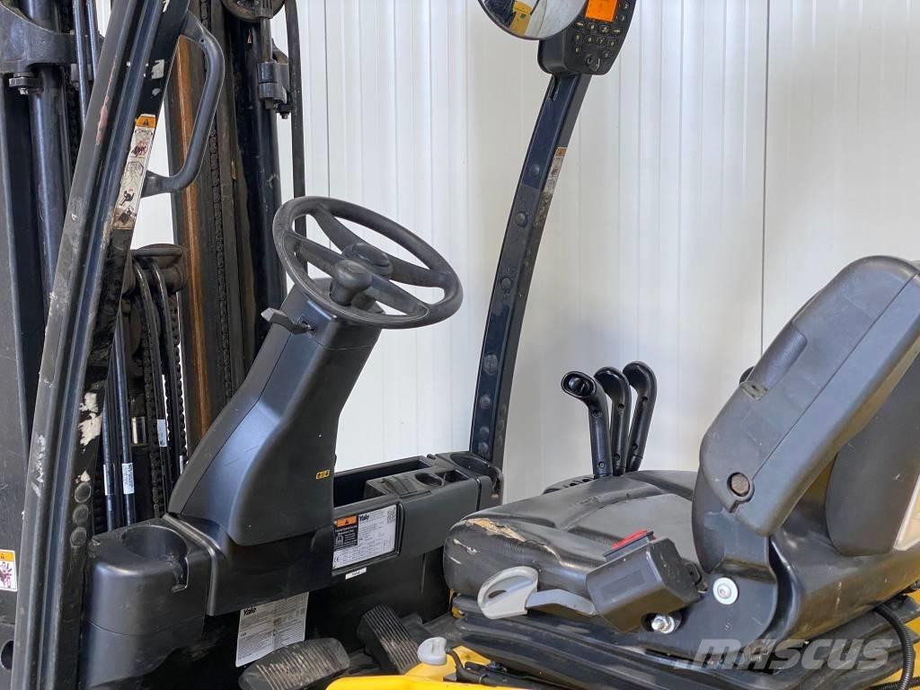 Yale ERP30VL Wózki elektryczne