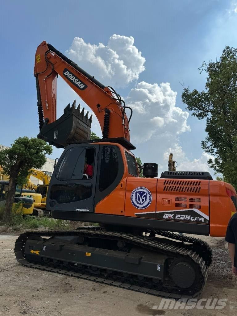 Doosan DX 225 LCA Midikoparki  7t - 12t