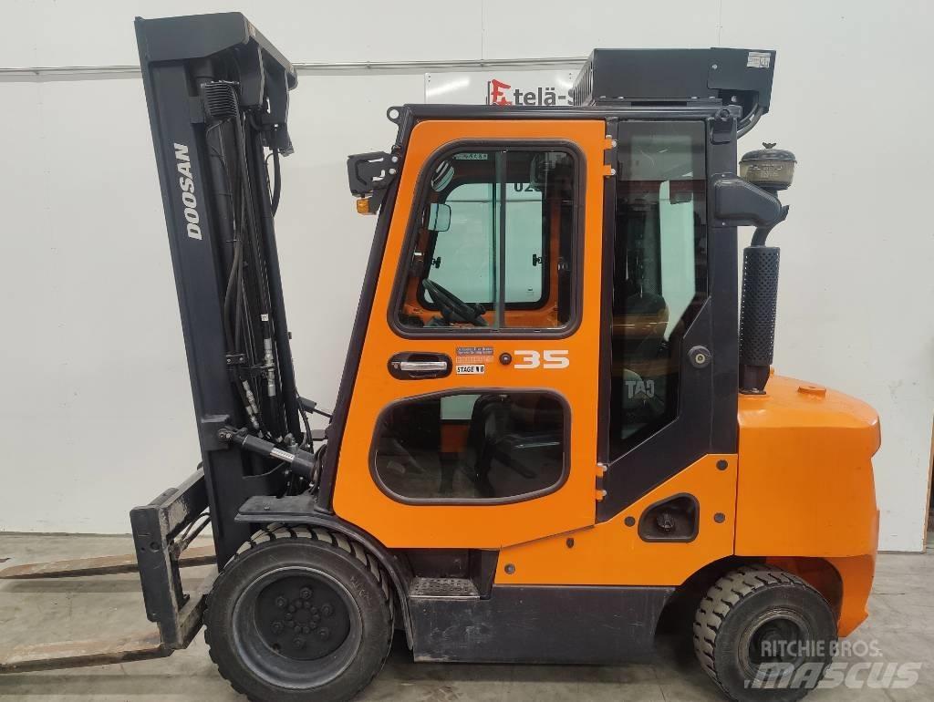 Doosan D 35 C-7 Wózki Diesla